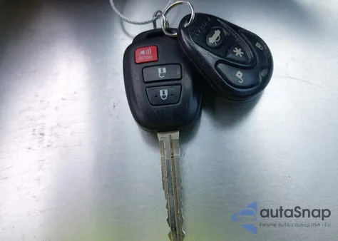 2018 Toyota Rav4 Le from USA, damaged, VIN JTMZFREV0JD131518